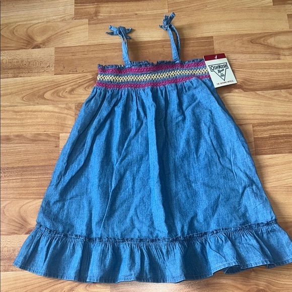 New with tags OshKosh B'gosh Blue Chambray Dress 2T - Picture 1 of 3